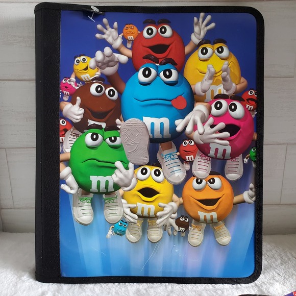 M & M's Bundle of 4 pcs. Read Description - Picture 2 of 7